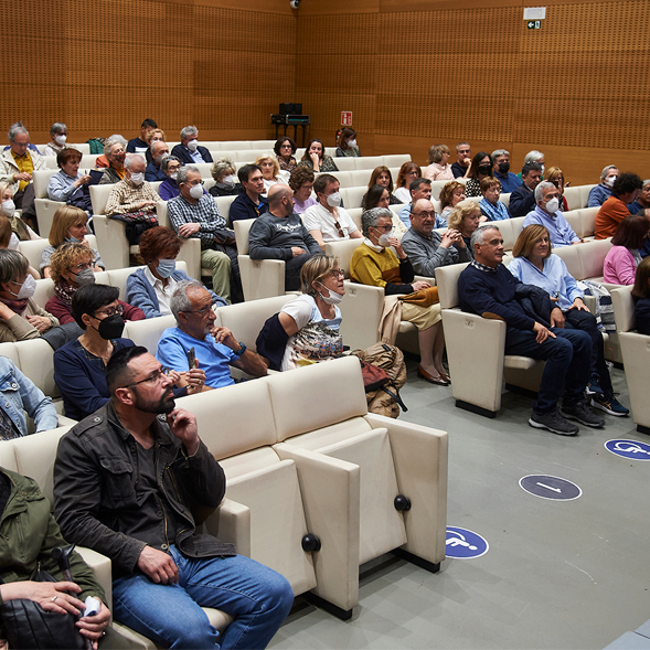 Diálogos de Medianoche - Sergio-Ramirez