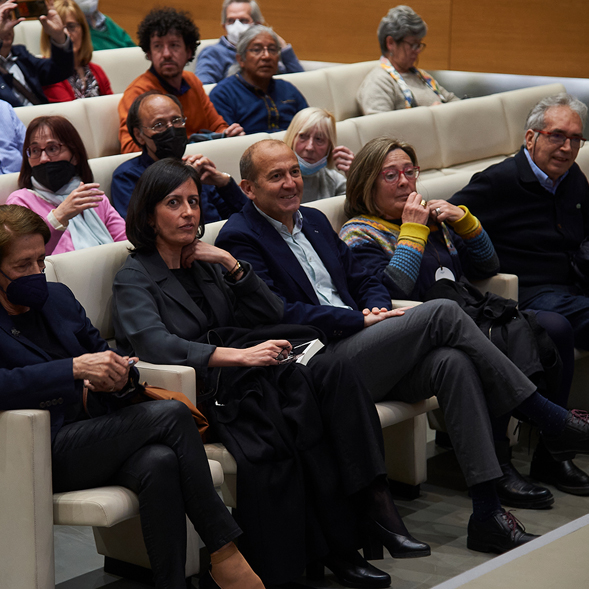 Diálogos de Medianoche - Sergio-Ramirez