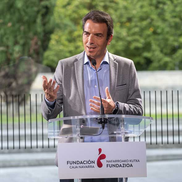 Acto institucional de apertura