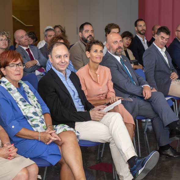 Acto institucional de apertura