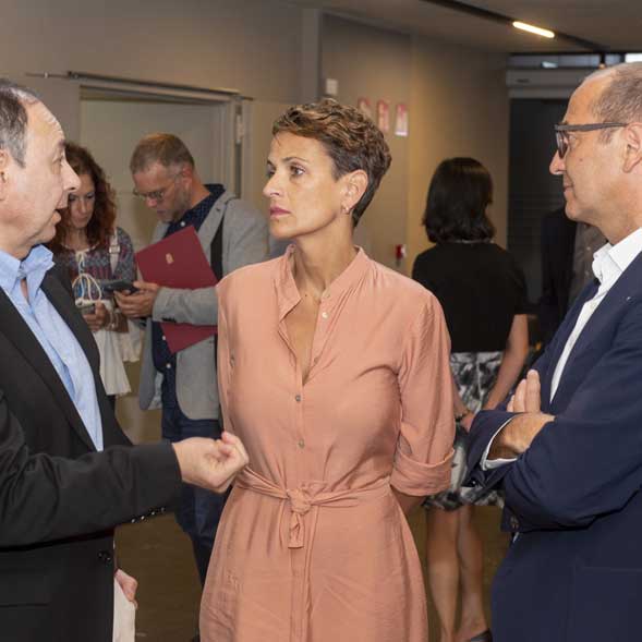 Acto institucional de apertura