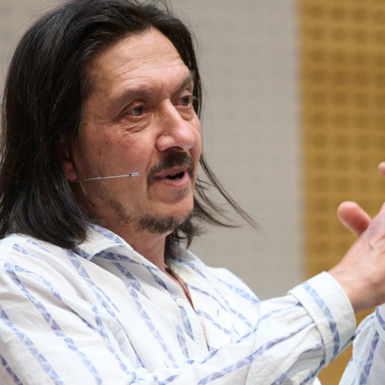 Diálogos de Medianoche