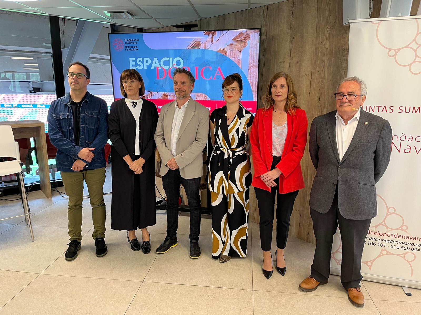 Imagen de la jornada para Patronatos de la Asociación Navarra de Fundaciones. Mercedes Ferro representa a Fundación Caja Navarra