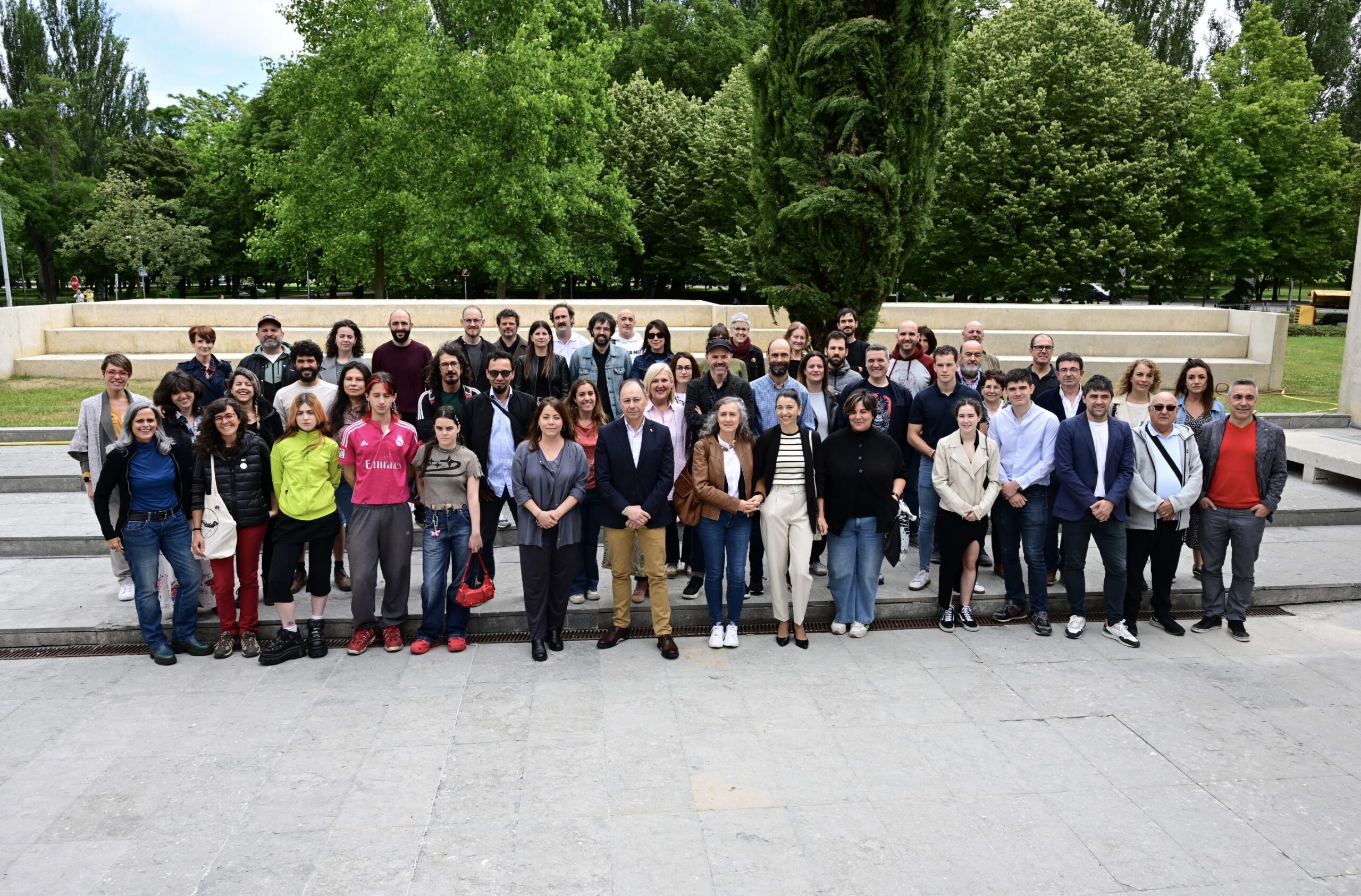 Foto de familia de representantes de entidades apoyadas en 2024 por el Programa Innova